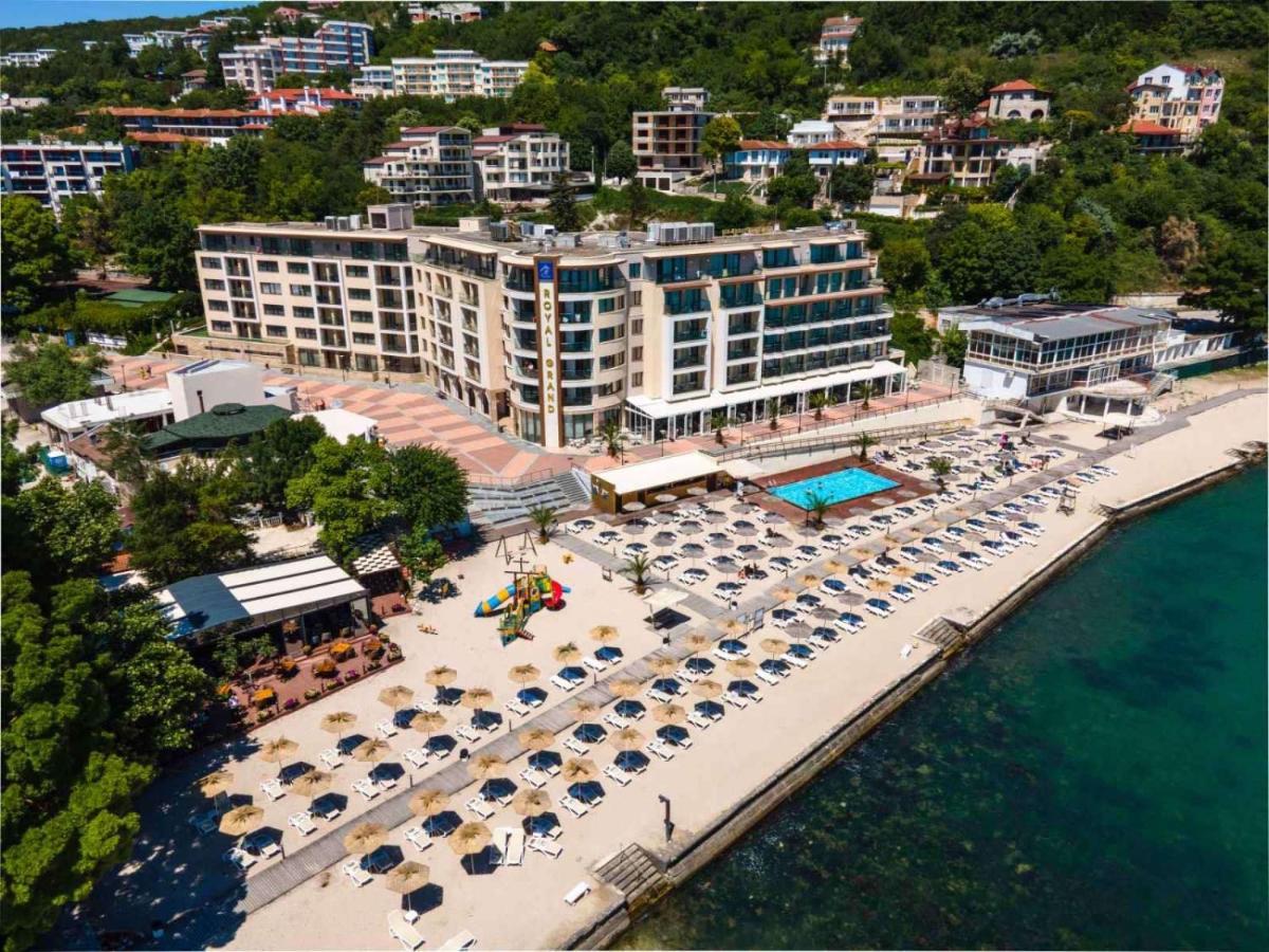 Royal Grand Hotel And Spa Kavarna Dış mekan fotoğraf
