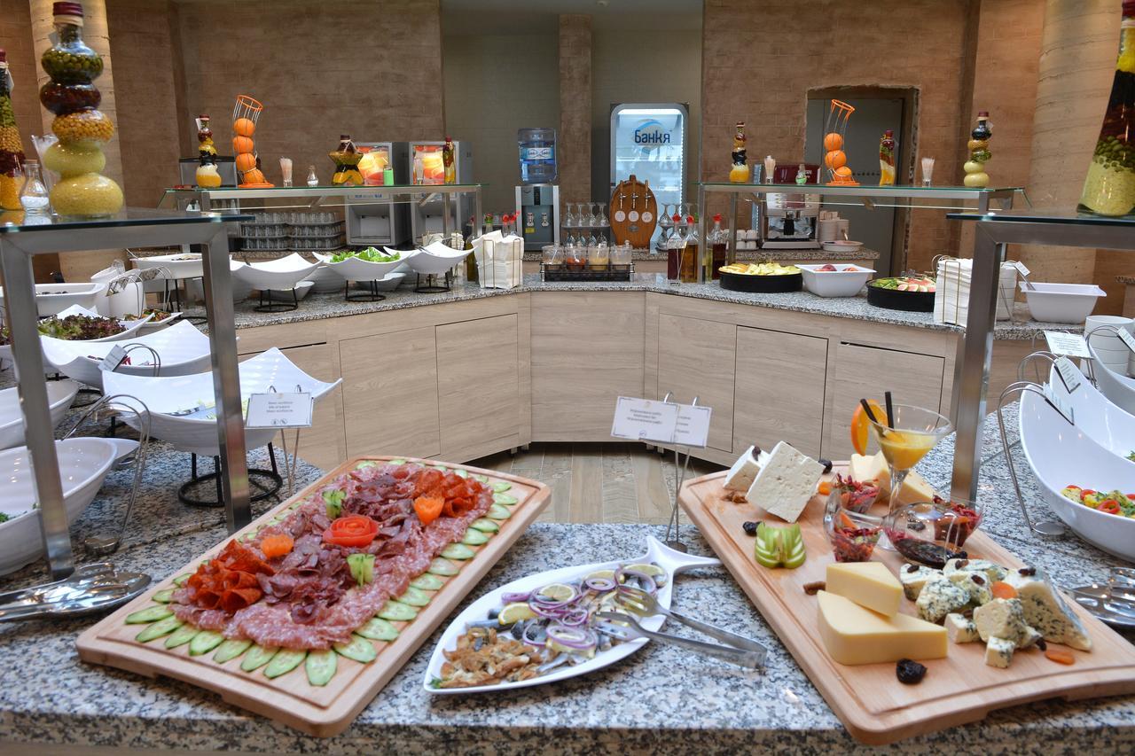 Royal Grand Hotel And Spa Kavarna Dış mekan fotoğraf