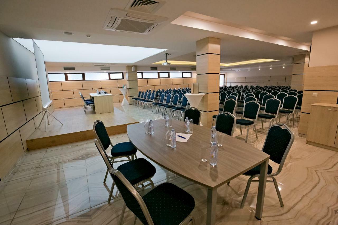 Royal Grand Hotel And Spa Kavarna Dış mekan fotoğraf